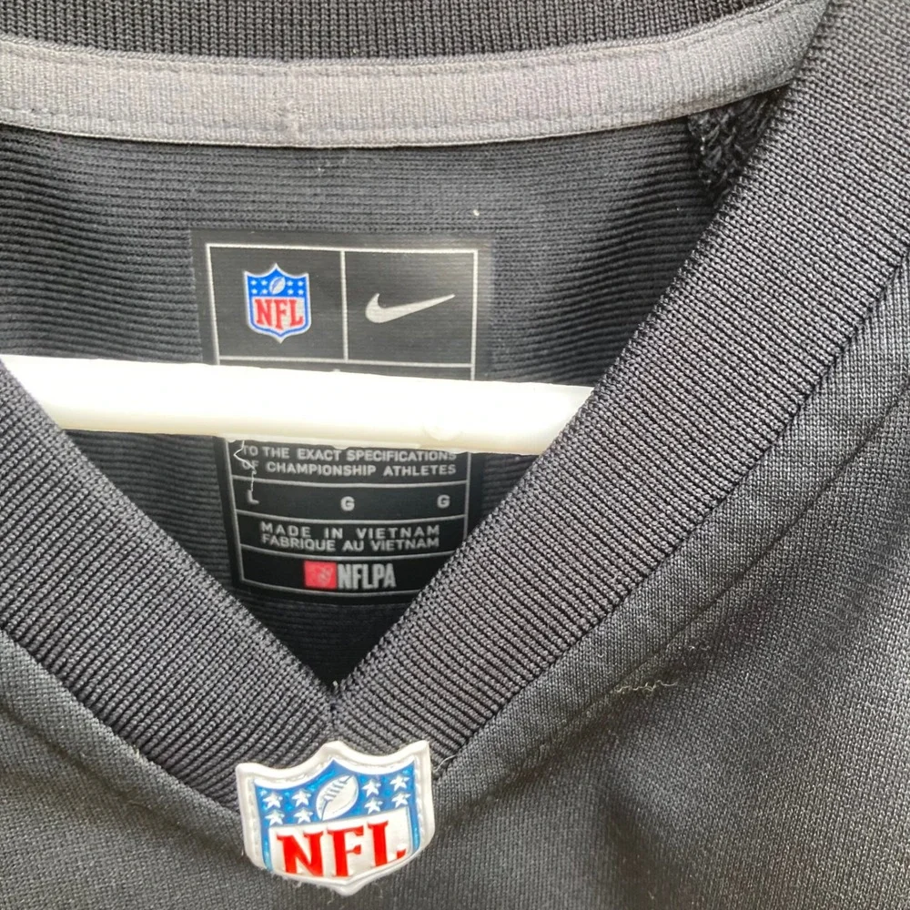 Nike details about